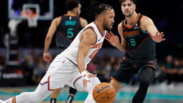 Jalen Brunson dropped 32 points in a win against the Washington Wizards. 